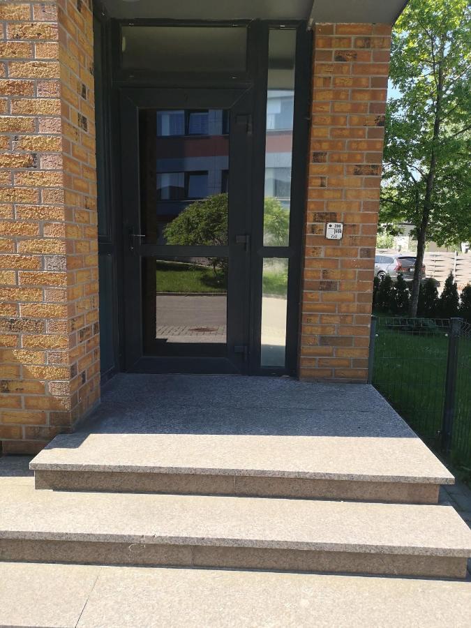 Veziu Apartamentai 2-Ame Kotedzo Aukste Apartment Паланга Екстериор снимка