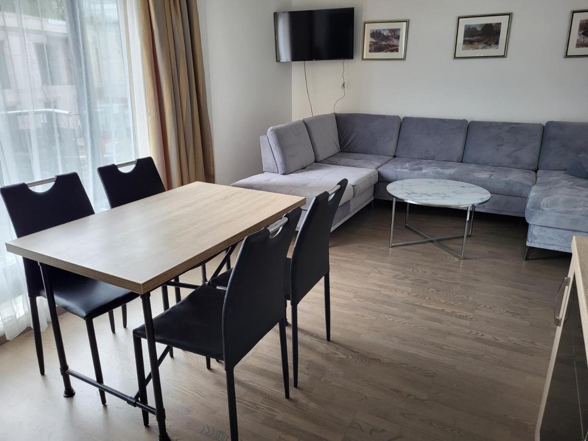 Veziu Apartamentai 2-Ame Kotedzo Aukste Apartment Паланга Екстериор снимка